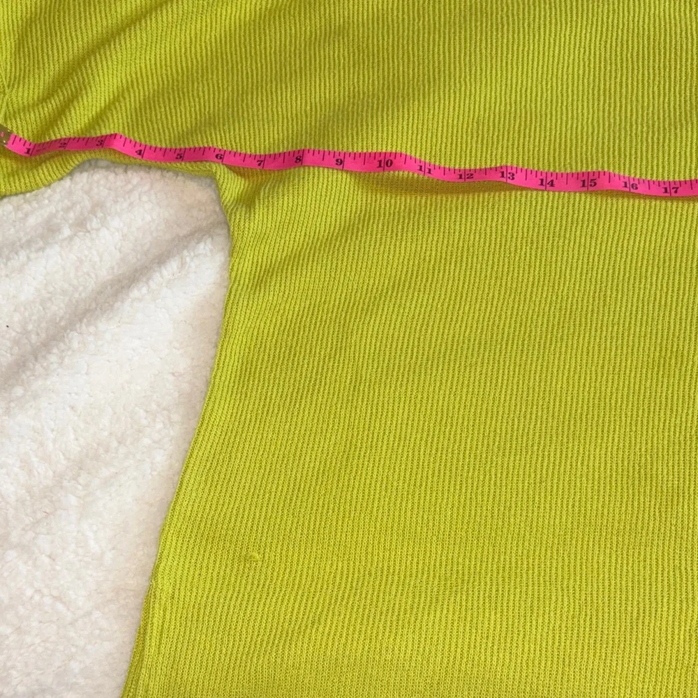 Chic Soul Bright Green Crew Neck Sweater - Picture 5 of 6